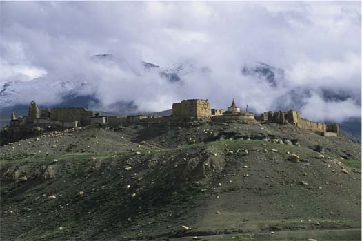 Dzongkha, the capital of the Gungthang kingdom, with the ruins of the royal palace. 